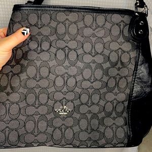 Coach Sig Edie 31 Jacquard Smoke/blk Shoulder Bag